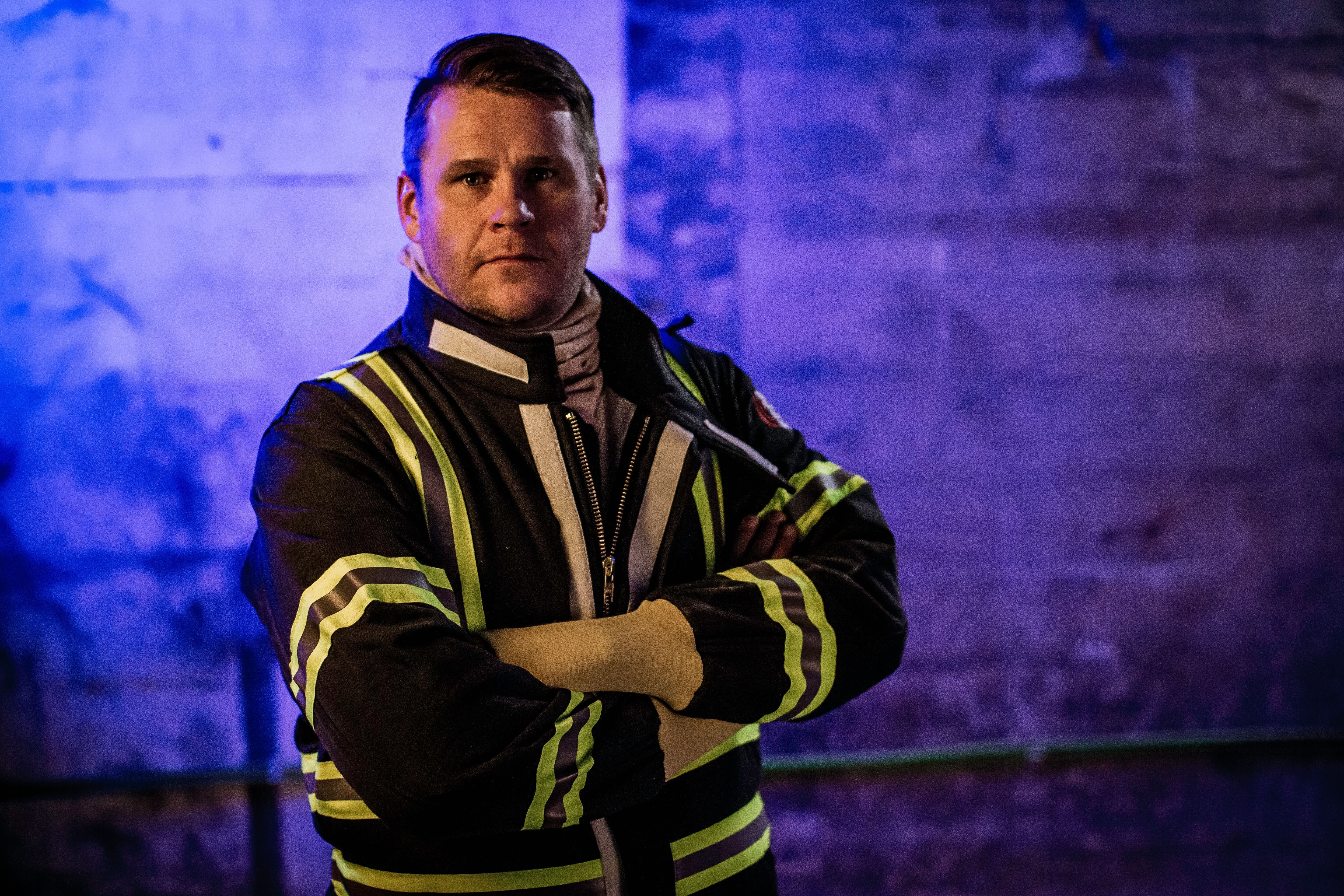 GES8 Gas Extraction Suit Sets w/ Escape Strap LifestyleImage