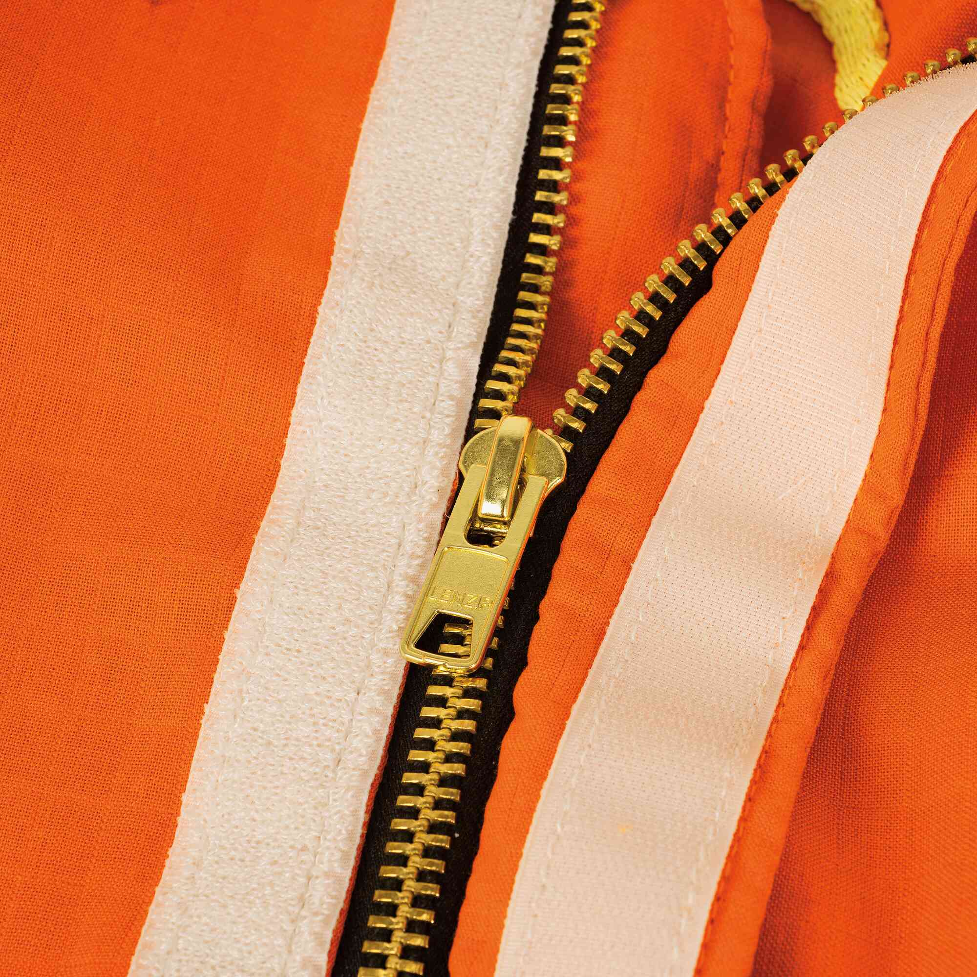 GES6 Gas Extraction Coveralls w/ Escape Strap CloseUpImage